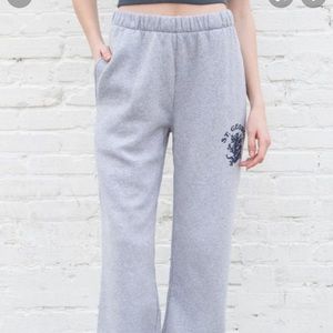 BRANDY MELVILLE SWEATPANTS